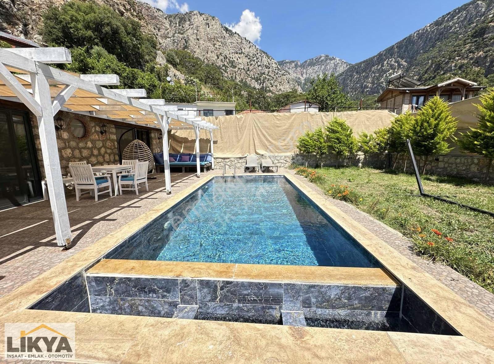 Fethiye Ölüdeniz Mah.de 1+1 Uzun Dönem Kiralık Taş Villa