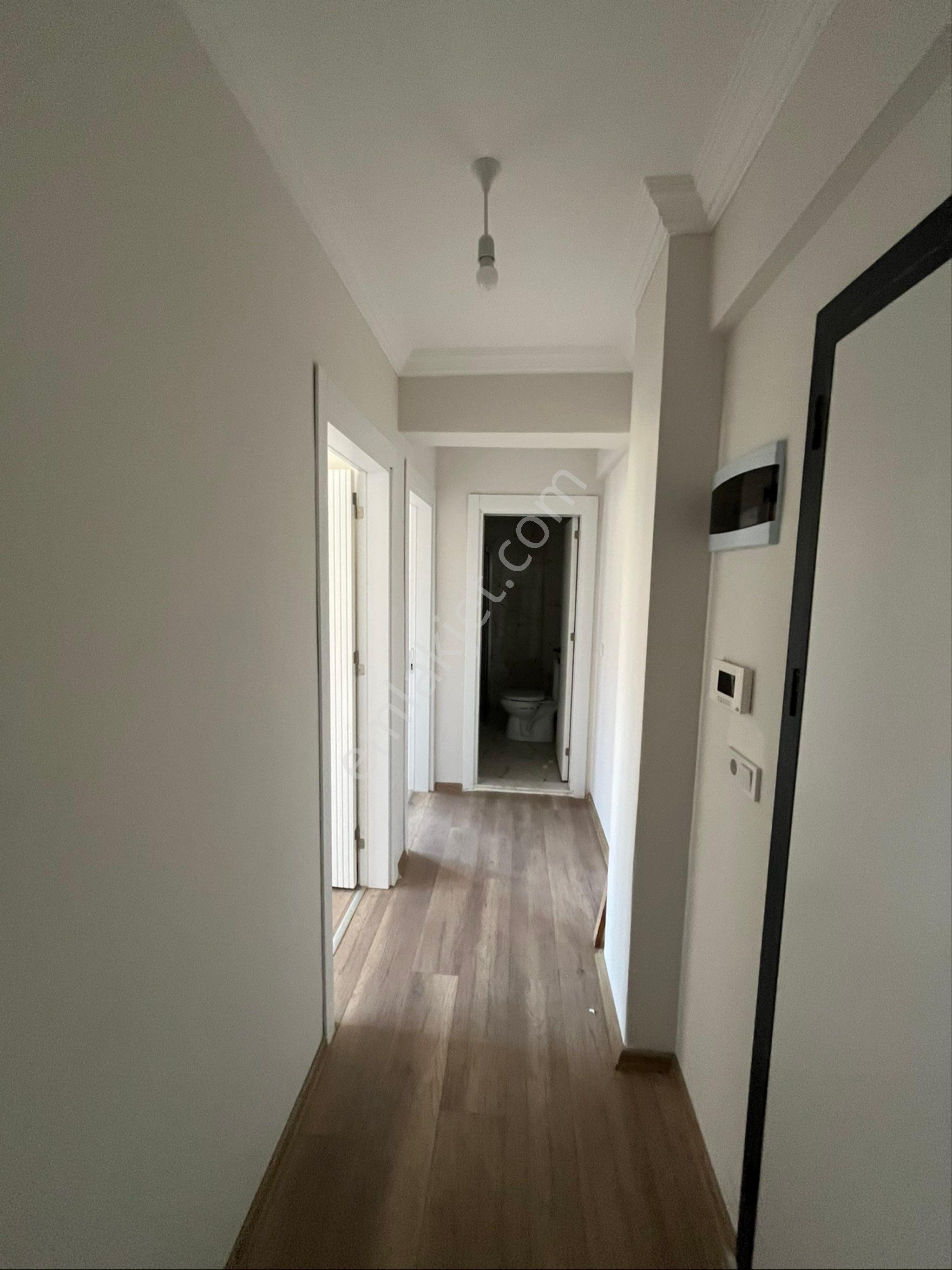 Miray Emlaktan Yenimahallede Doğalgazlı Kiralık 2+1 Daire - Görsel 23
