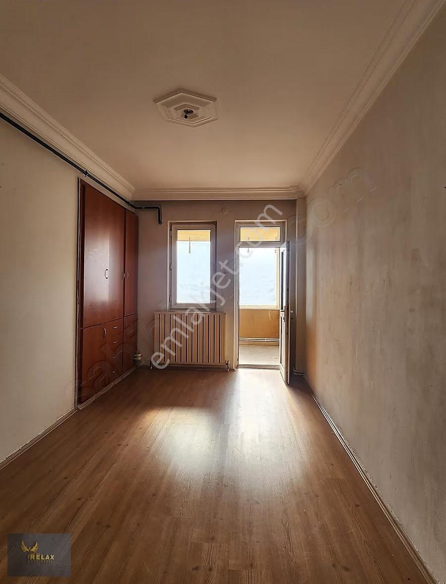İhsaniye Mahallesinde 3+1 Kiralık Balkonlu Daire - Görsel 8