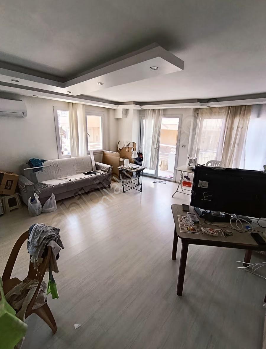 Dikili İsmetpaşa Merkezde Asansörlü & Otoparklı Bakımlı 4.kat2+1 - Görsel 21