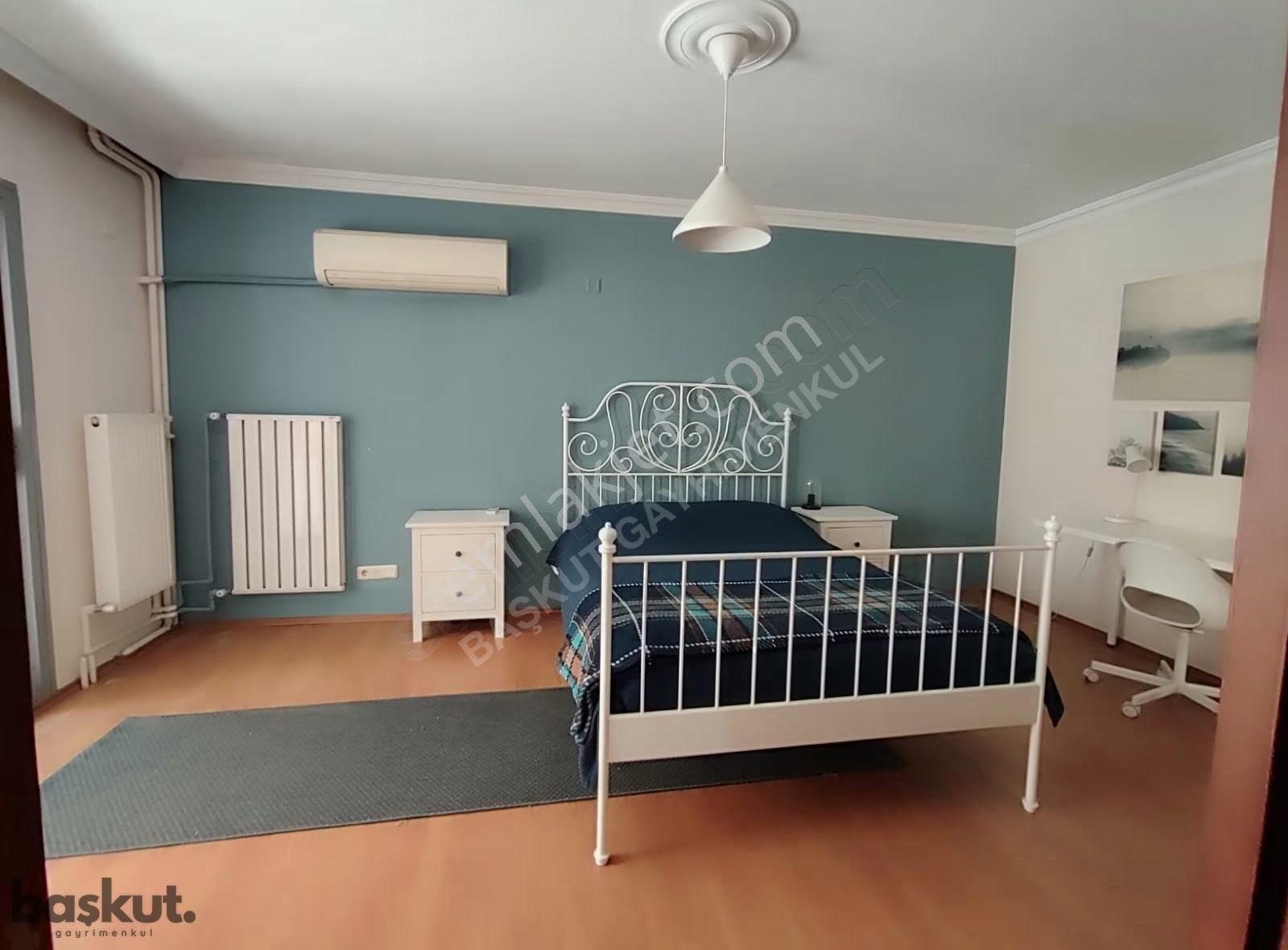 Başkut'tan Karşıyaka Sahilde Eşyalı 2+1 Deniz Manzaralı Daire - Görsel 14