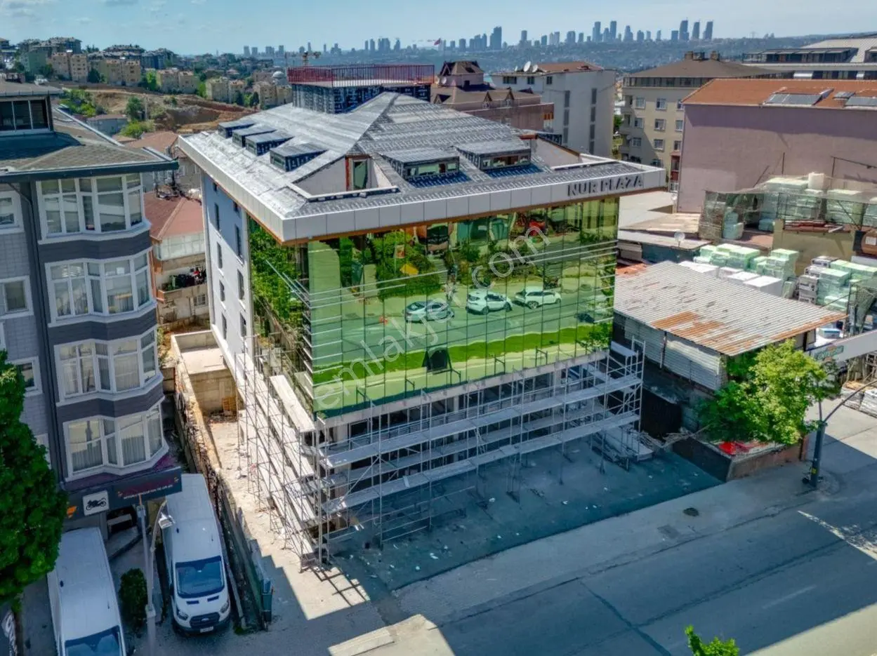Üsküdar Çengelköy 'de Cadde Üzeri Komple Kiralık Plaza - Görsel 3