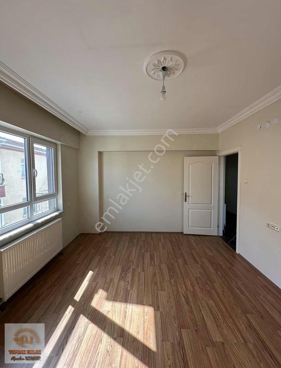 Toprak Emlaktan Kiralık Asansörlü 4+1 Dubleks Daire - Görsel 19