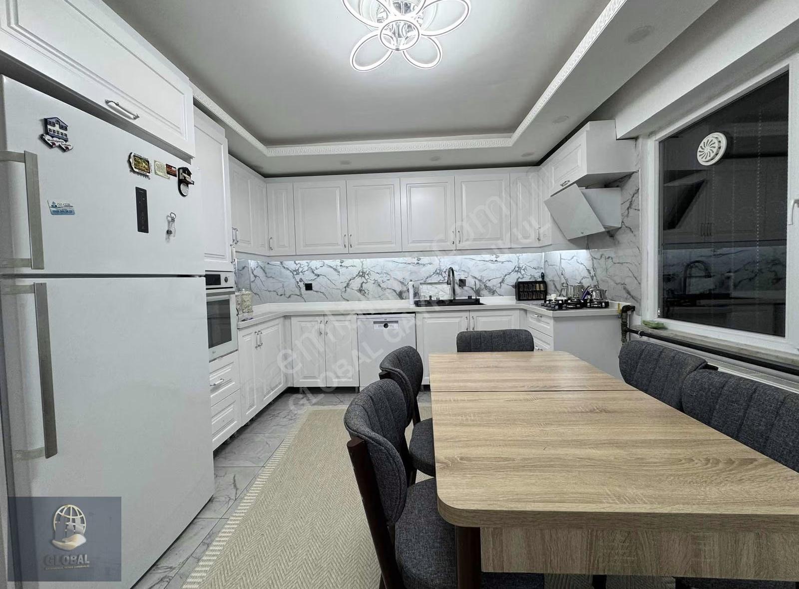 Acill Çorlu Havuzlar 4 Yıllık Full Yapılı 3+1 Satılık Villa - Görsel 2