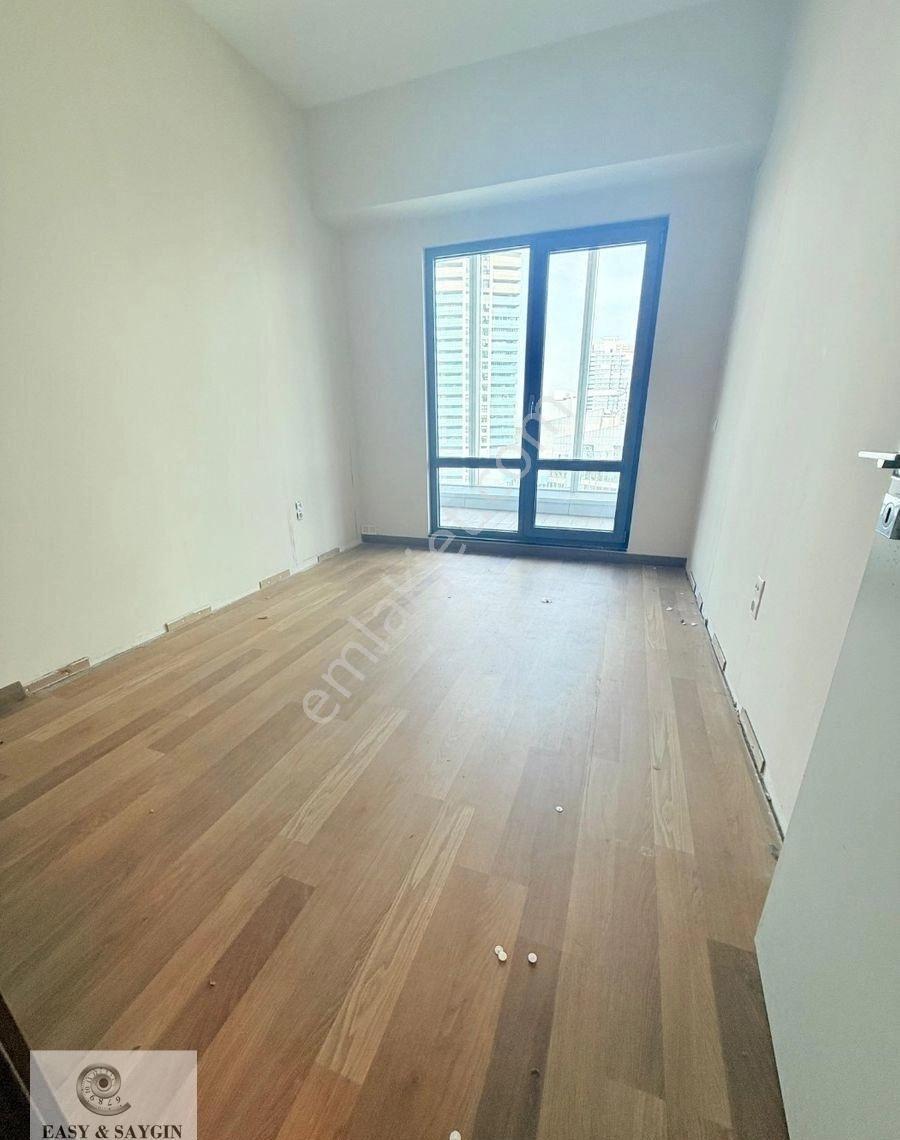 Ağaoğlu Maslak 1453 Sitesinde Şahane Yüksek Kat Satılık Ufku Açık Daire Boş - Görsel 7