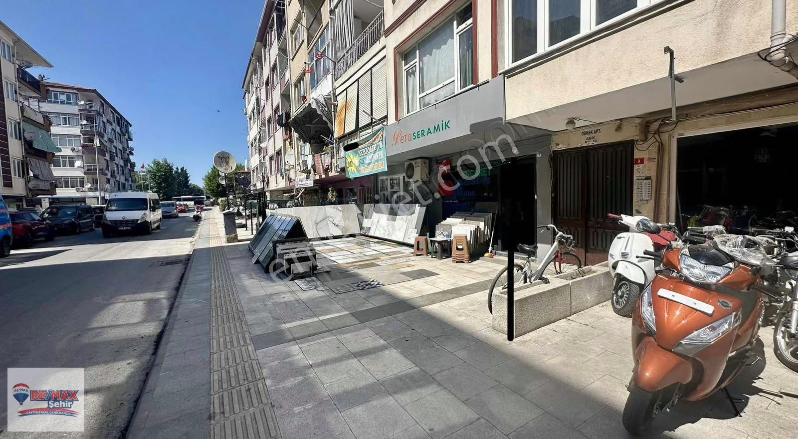 Yalova Merkezde Satılık Dükkan - Görsel 10