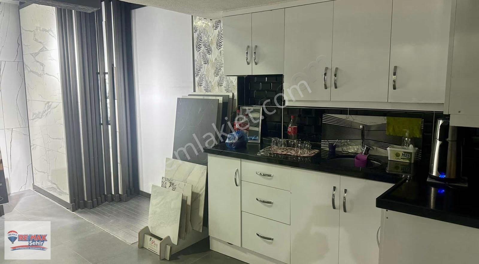 Yalova Merkezde Satılık Dükkan - Görsel 5