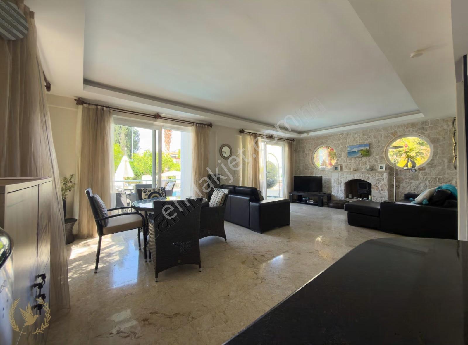 Çalış {villa Palm} Yüksek Galeri ,müstakil Bahçe ,3.5+1 Triplex - Görsel 16