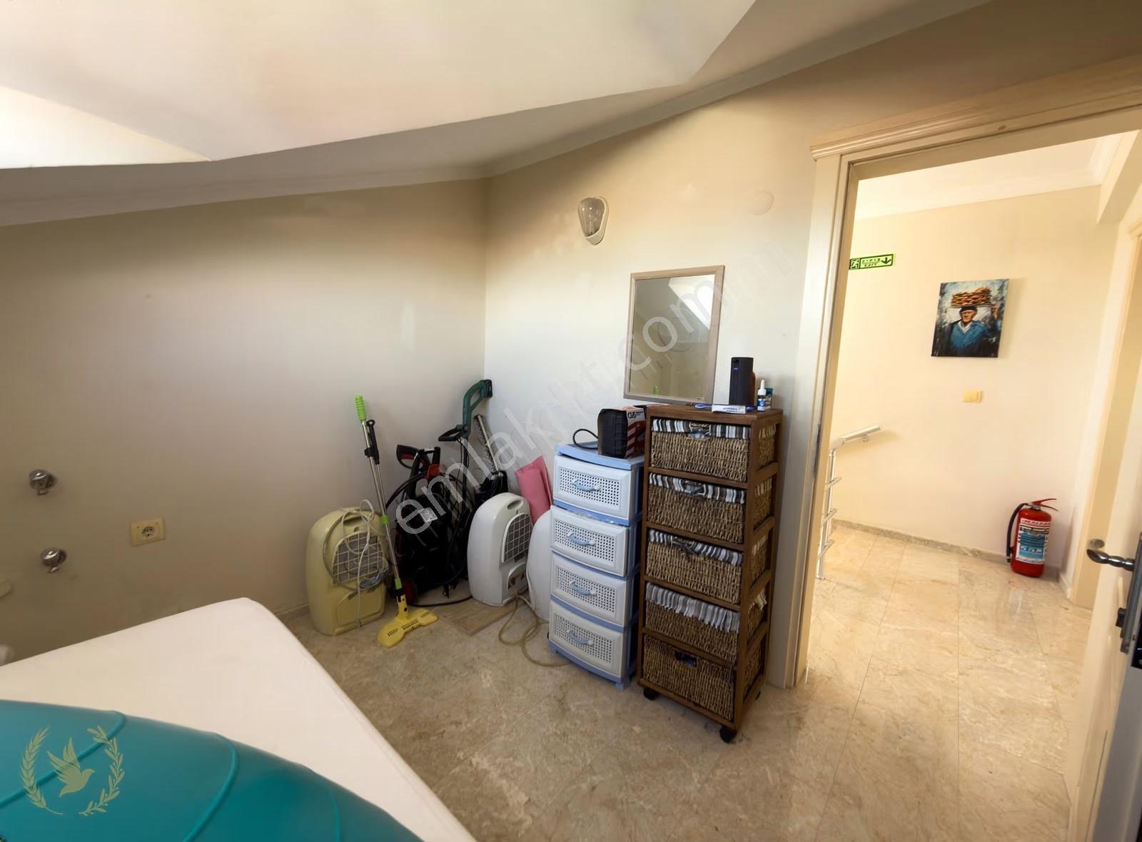 Çalış {villa Palm} Yüksek Galeri ,müstakil Bahçe ,3.5+1 Triplex - Görsel 9