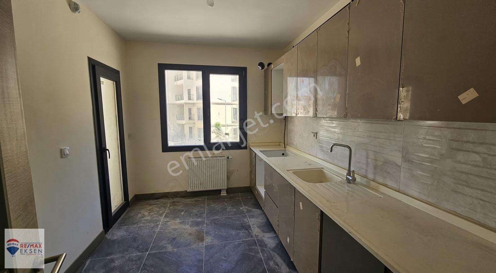 Maltepe Toki Atış Okulunda Kiralık 2+1 Daire - Görsel 32