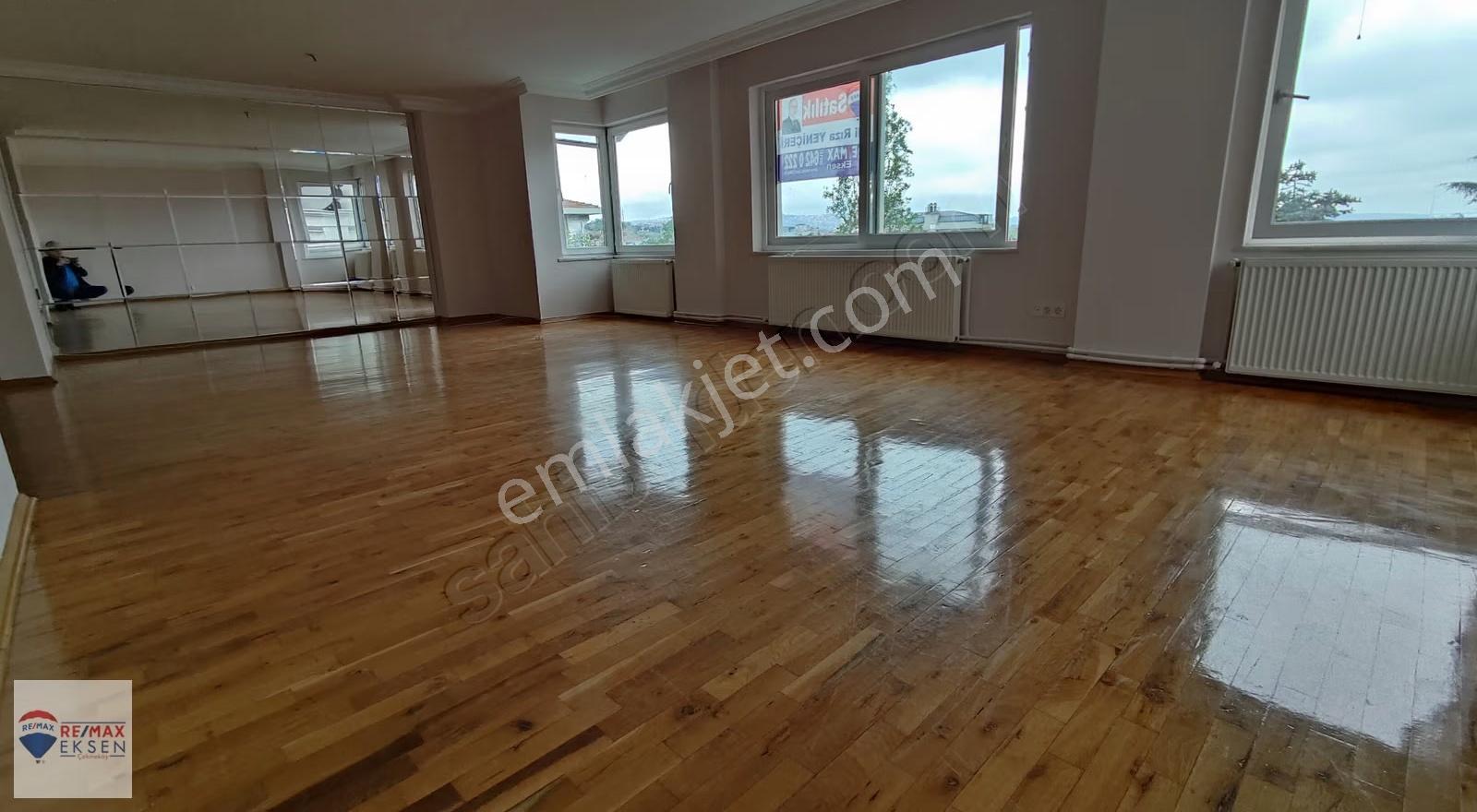 Sarıyer Ferahevler'de Deniz Manzaralı Satılık Boş 3+1 Daire - Görsel 17