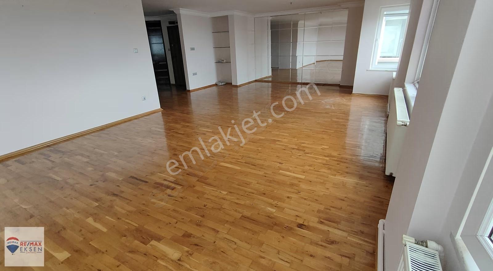 Sarıyer Ferahevler'de Deniz Manzaralı Satılık Boş 3+1 Daire - Görsel 25
