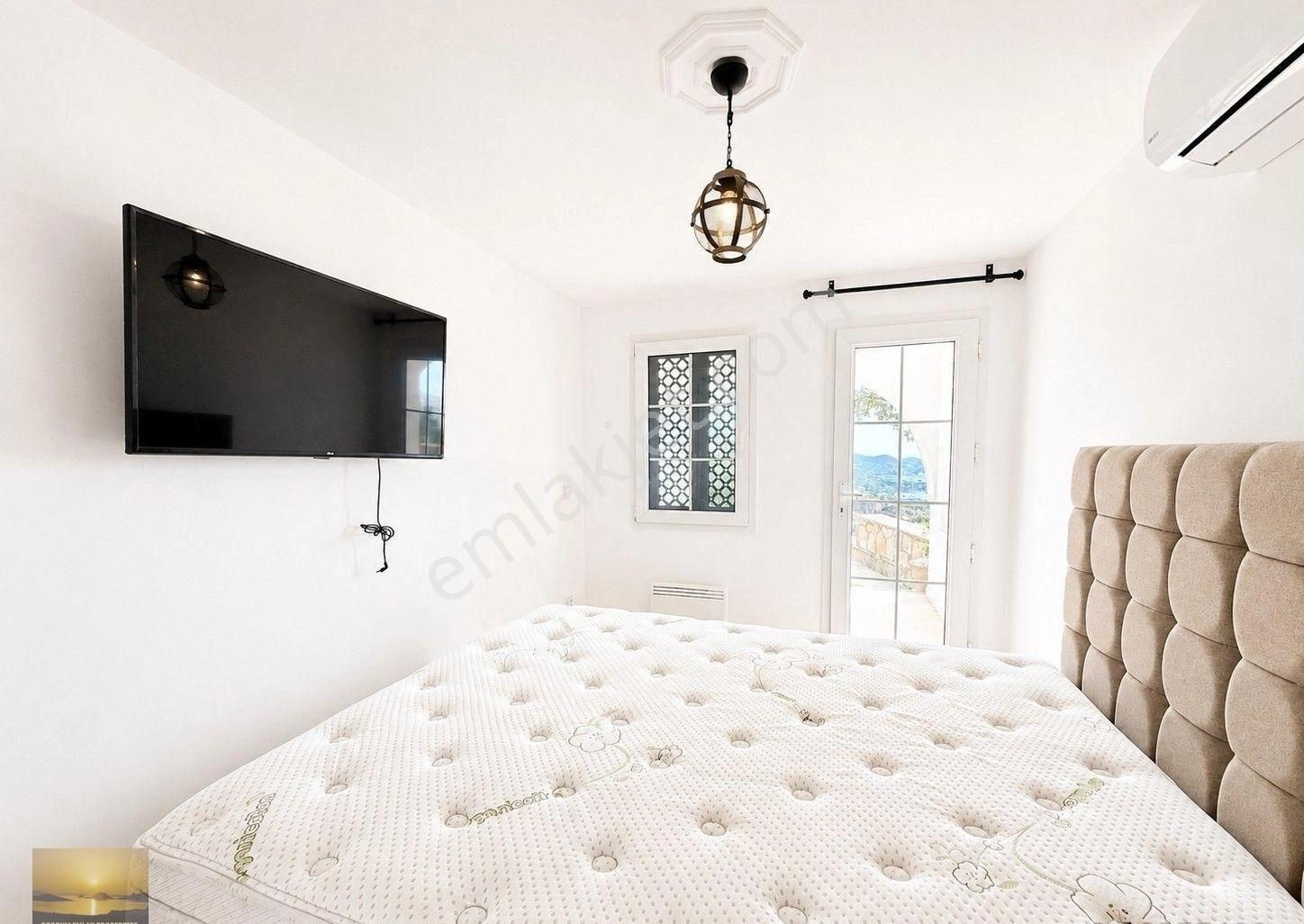 Bodrum Yalıkavak'ta Deniz Manzaralı Bahçeli Satılık Villa Bakım - Görsel 10