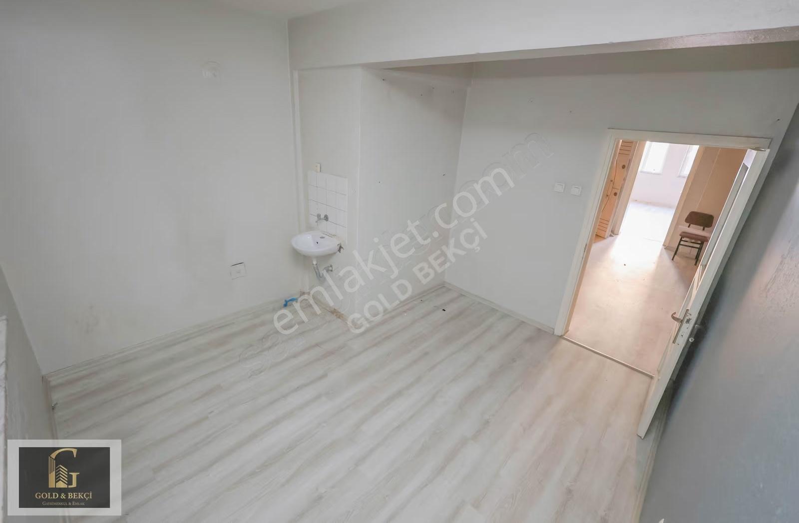 Çarşı İçi Ana Cadde Üzeri Kiralık Ofis: 65m², 2 Oda, Doğalgazlı - Görsel 8