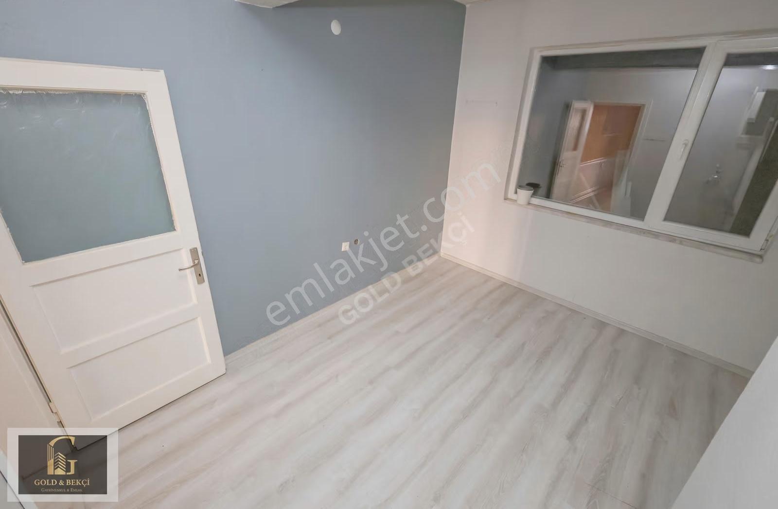 Çarşı İçi Ana Cadde Üzeri Kiralık Ofis: 65m², 2 Oda, Doğalgazlı - Görsel 10