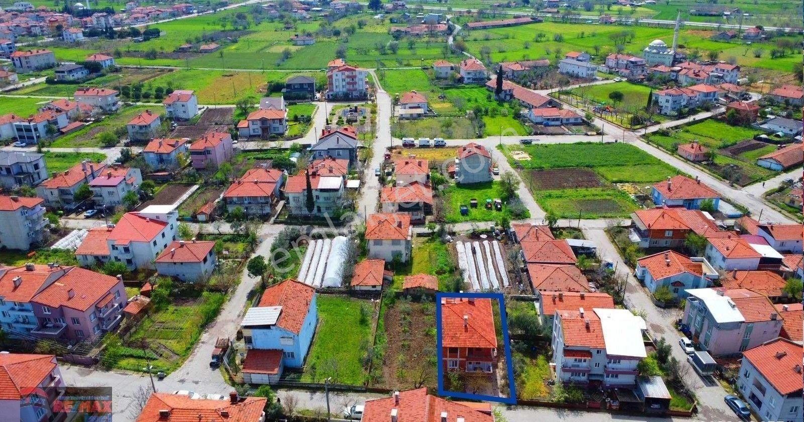Re/max İnci'den Bigadiç 4 Eylül Mah. Satılık İmarlı Arsa - Görsel 3
