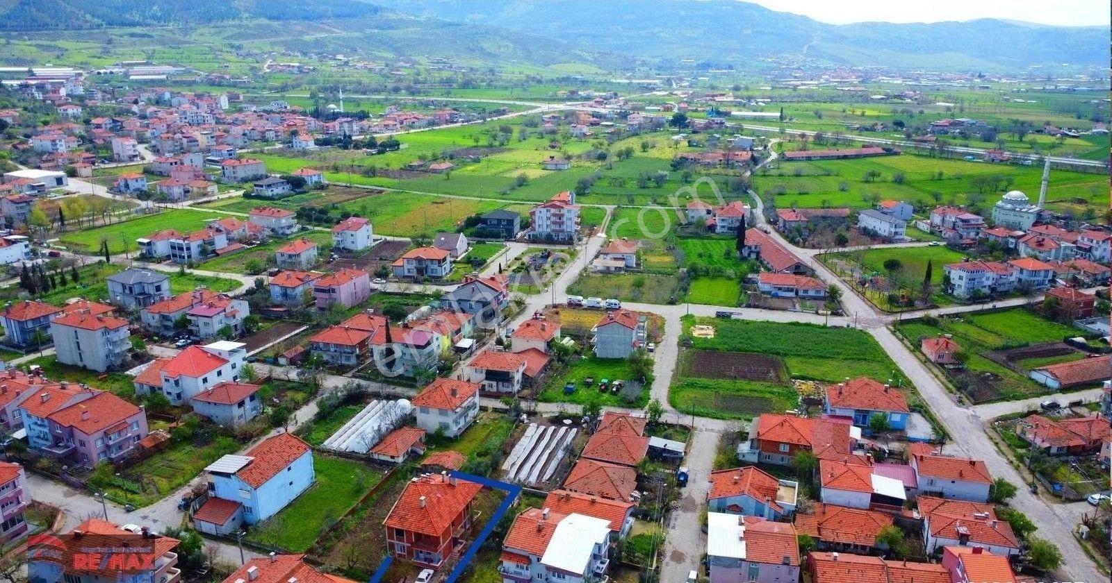 Re/max İnci'den Bigadiç 4 Eylül Mah. Satılık İmarlı Arsa - Görsel 2