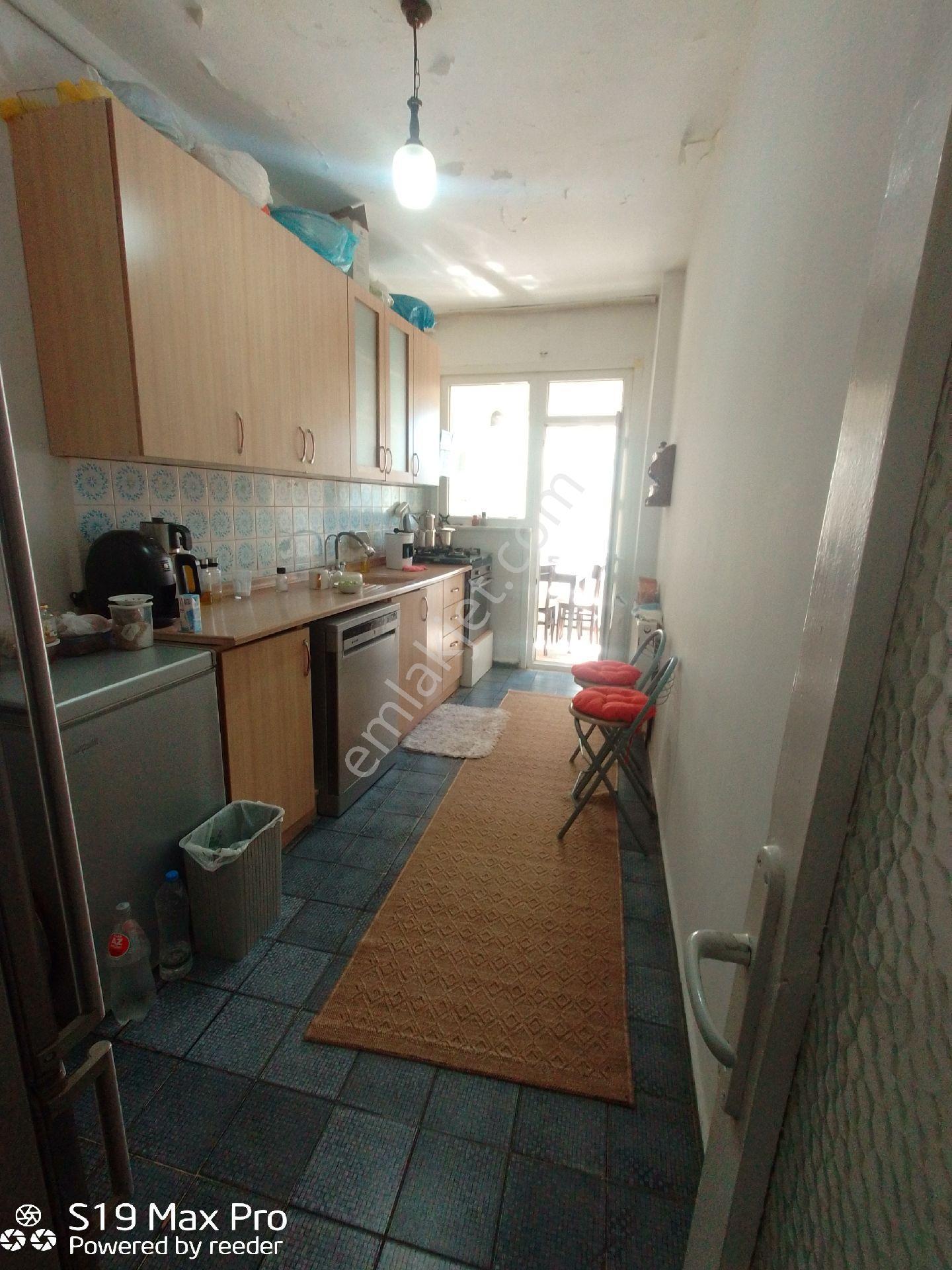S.evler Merkezde Metrobüse 4dk.3+1 130m2 Kredili Satılık Arakat 2.kat - Görsel 7