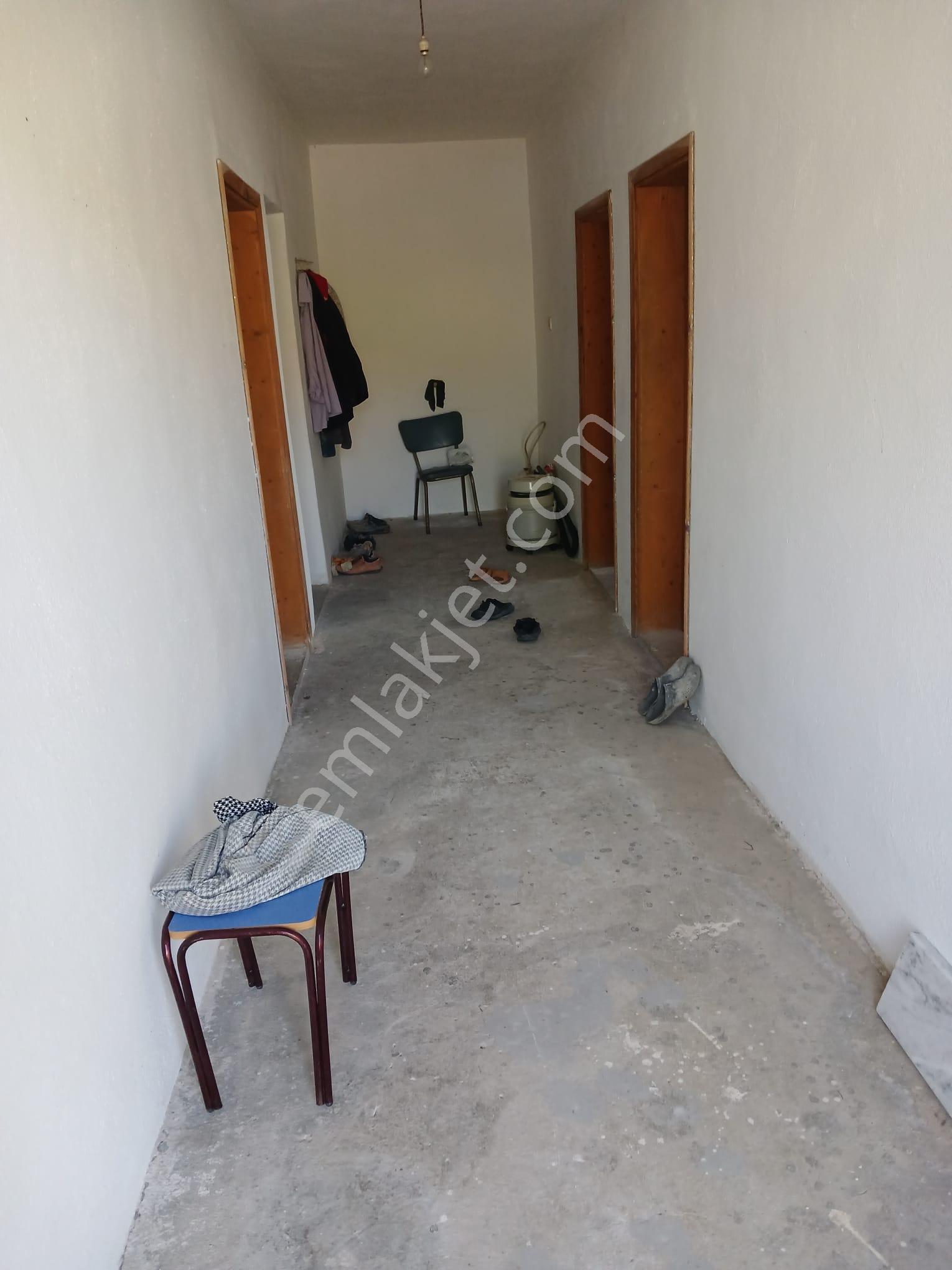 Eskişehir Tepebaşı Kozkayı’da Satılık Tarla / 3 Adet Ev / Büyükbaş Hayvan Ahırı - Görsel 34