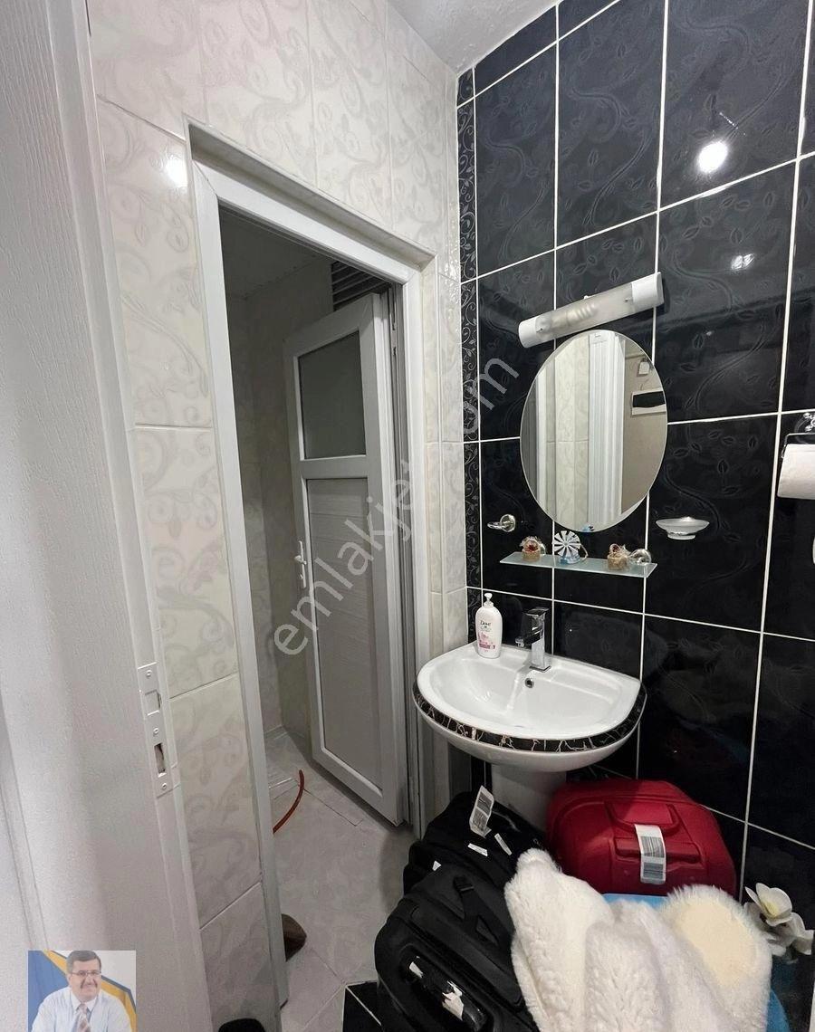 Cevdet Paşa Mahallesinde Site İçi Geniş Satılık 3+1 Daire - Görsel 8
