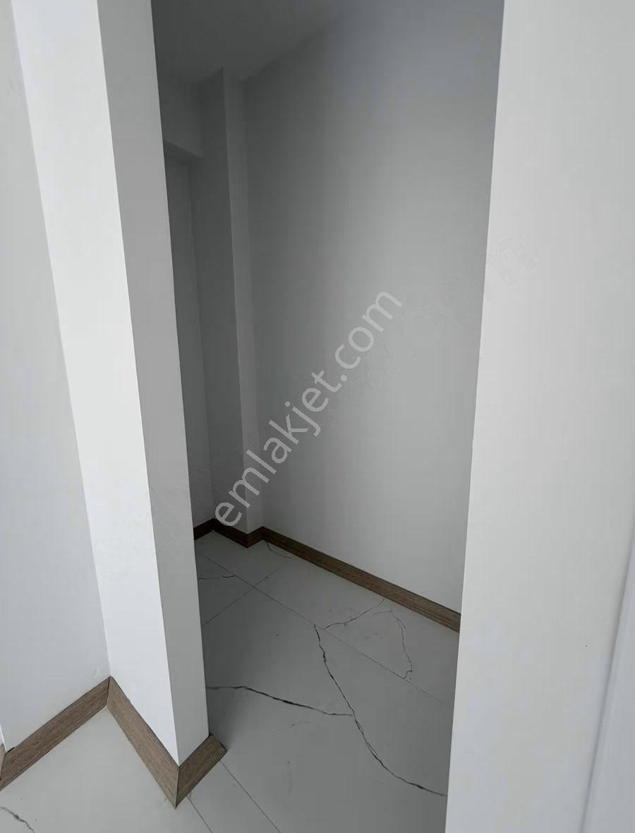 Akyurt Merkezde Aile Yaşamına Uygun Sakin Semtte 3+1 Daireler - Görsel 2