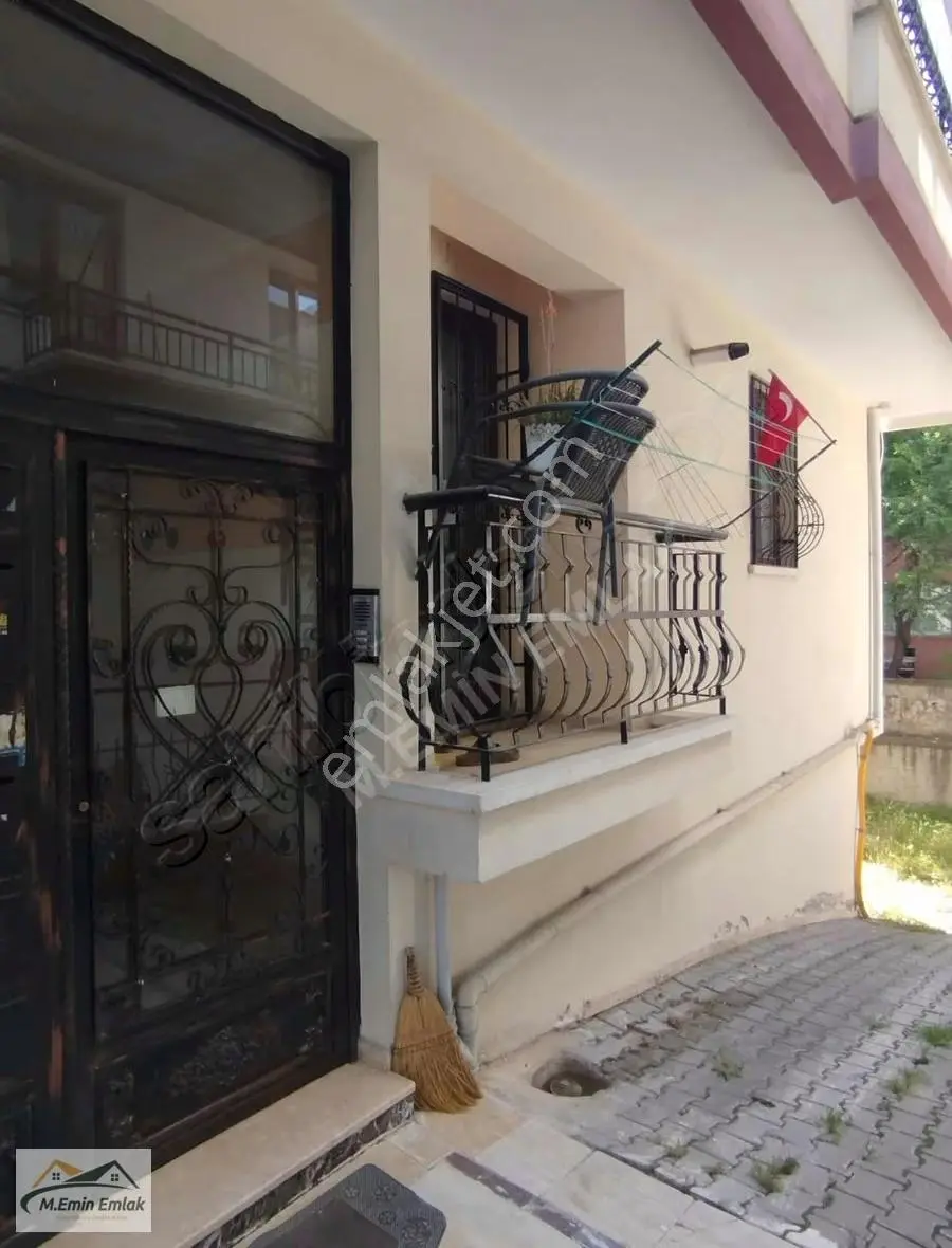 ** Gazi Mah Satılık Ters Dublex 3+1 **