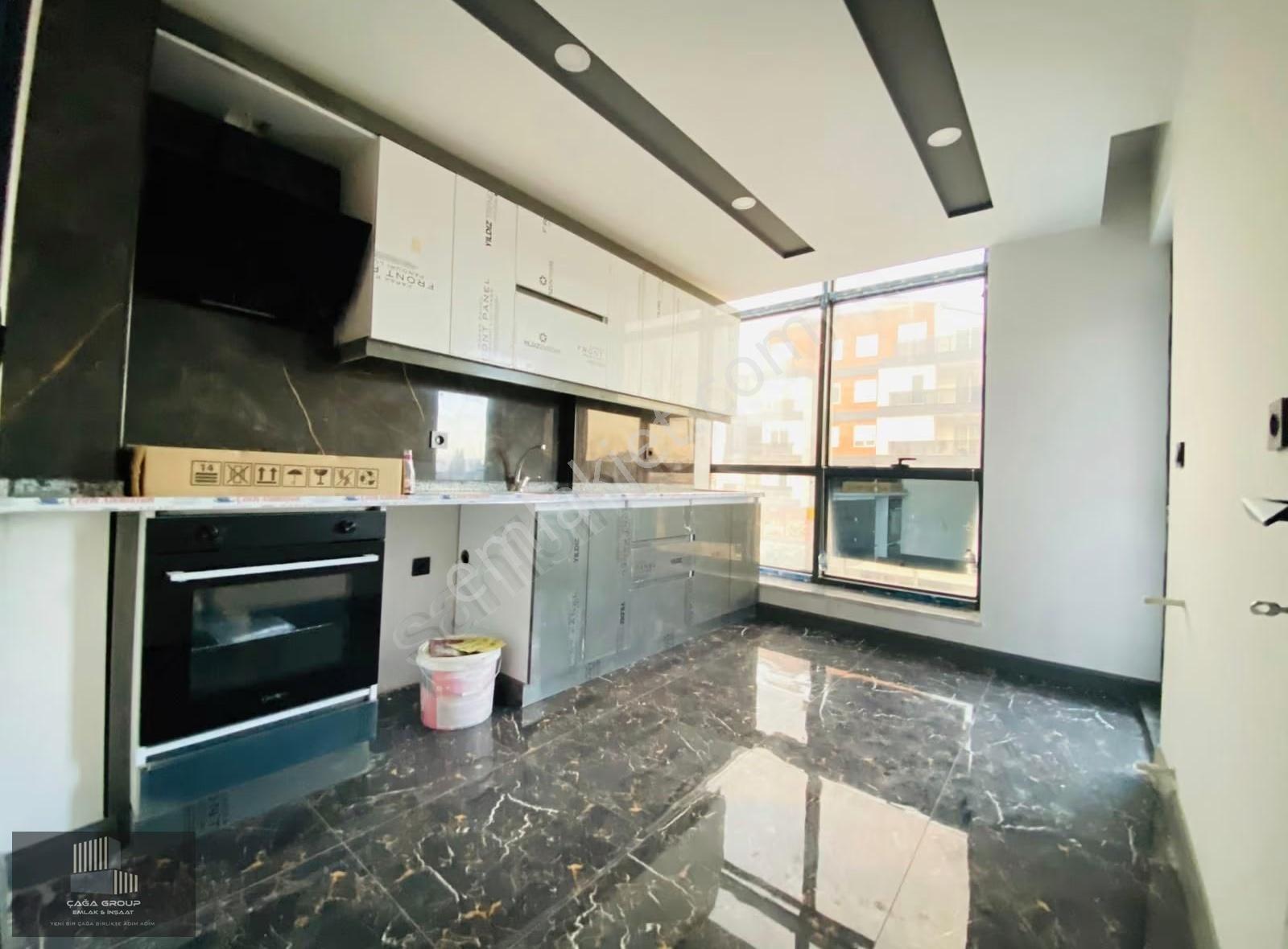 Akdenizşifa Hastanesi Yakını 1 Yıllık Asansörlü 1.kat 2+1 100 M²