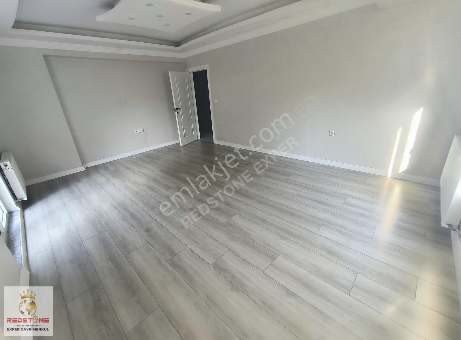 Karasu Merkezde Site İçi Mutfak Ayrı Ara Katta 2+1 Daire - Görsel 16