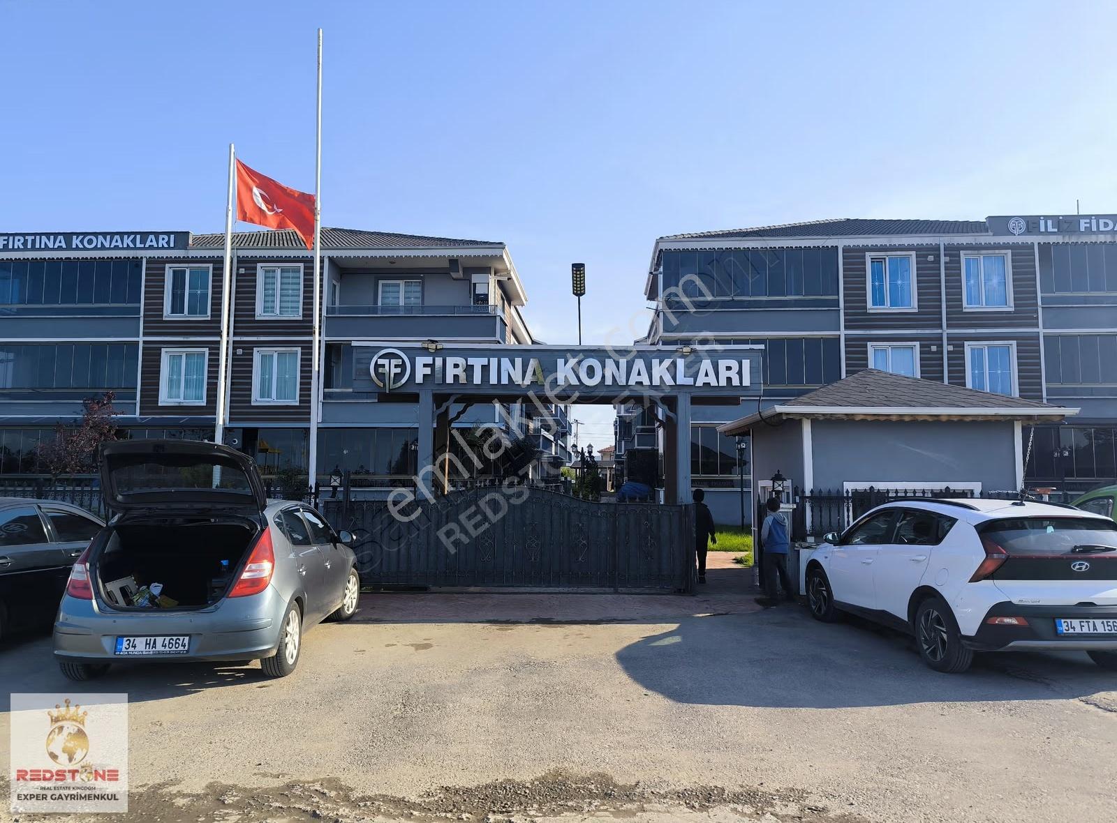 Karasu Merkezde Site İçi Mutfak Ayrı Ara Katta 2+1 Daire - Görsel 18