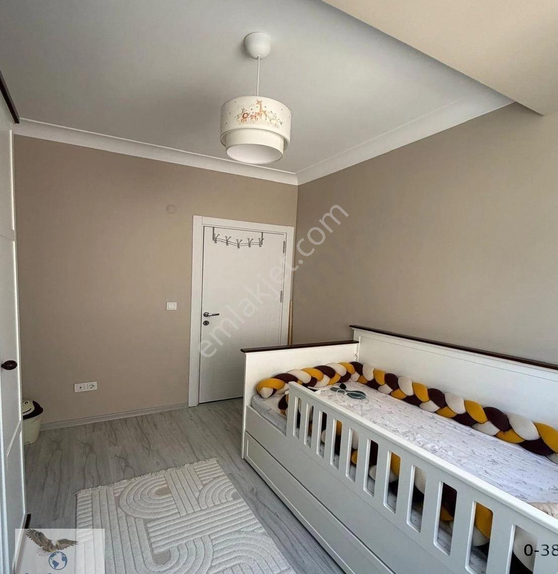 Müslüm Emlaktan Merkezde Yeni Bina 2+1 İhtiyaçtan Satılık Daire - Görsel 2