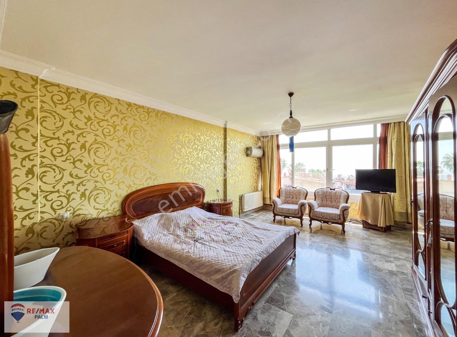 Remax Palm'den Buluklu Mah. Esenkent Sit.'de 6+1 Satılık Villa - Görsel 3