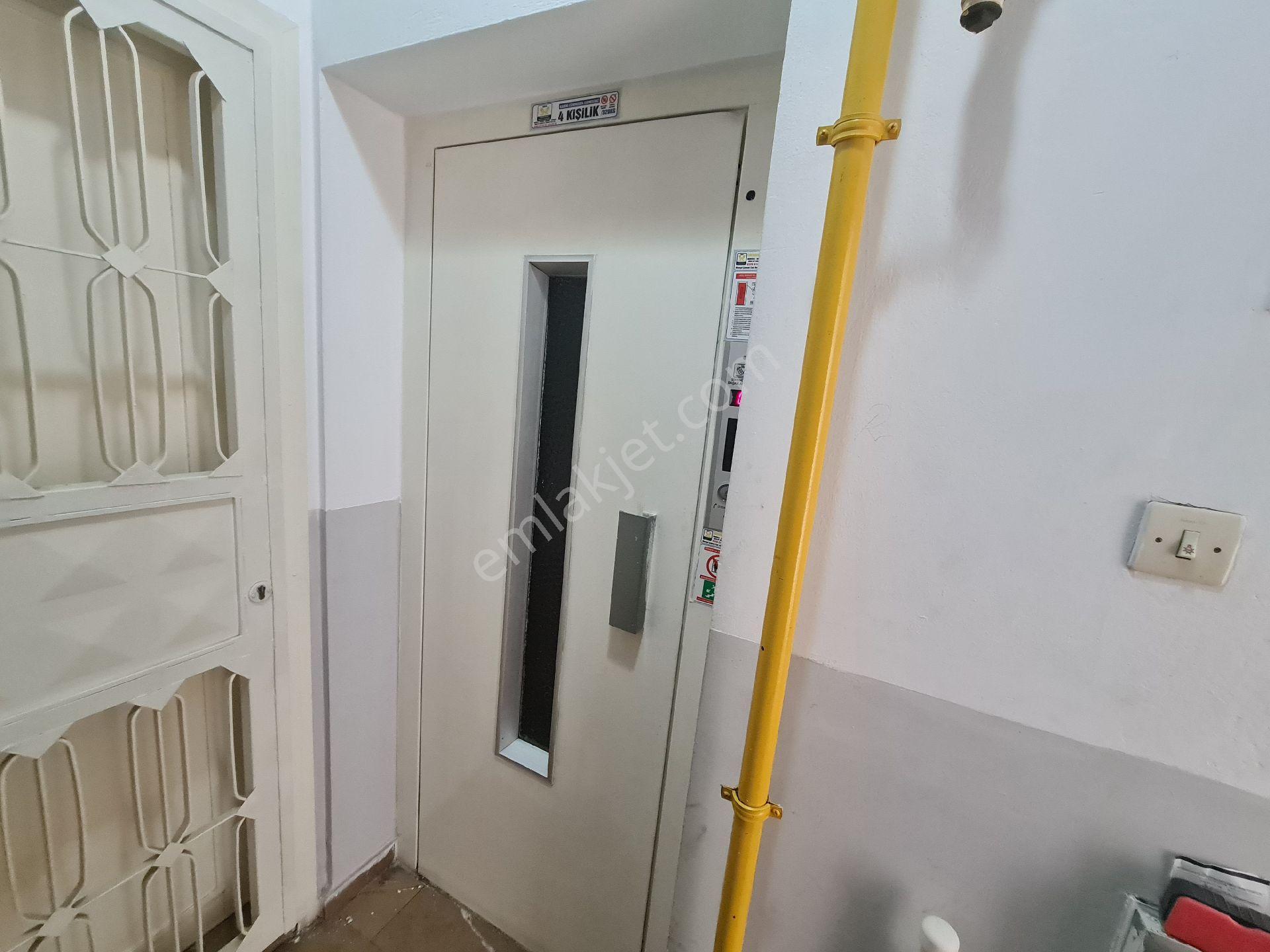 Çay Mahallesi'nde Çarşıya Yürüme Mesafesinde Kiralik Daire - Görsel 30