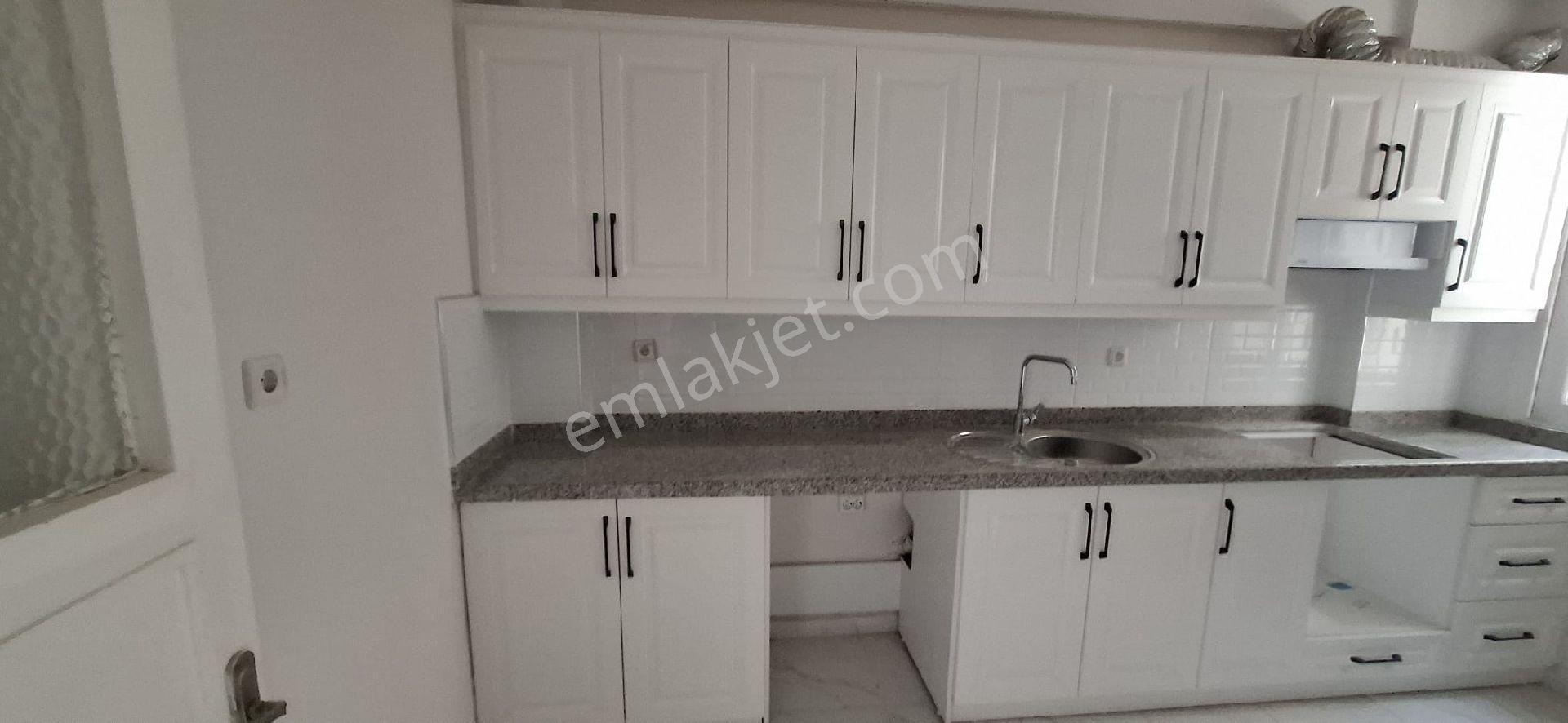 Çay Mahallesi'nde Çarşıya Yürüme Mesafesinde Kiralik Daire - Görsel 11