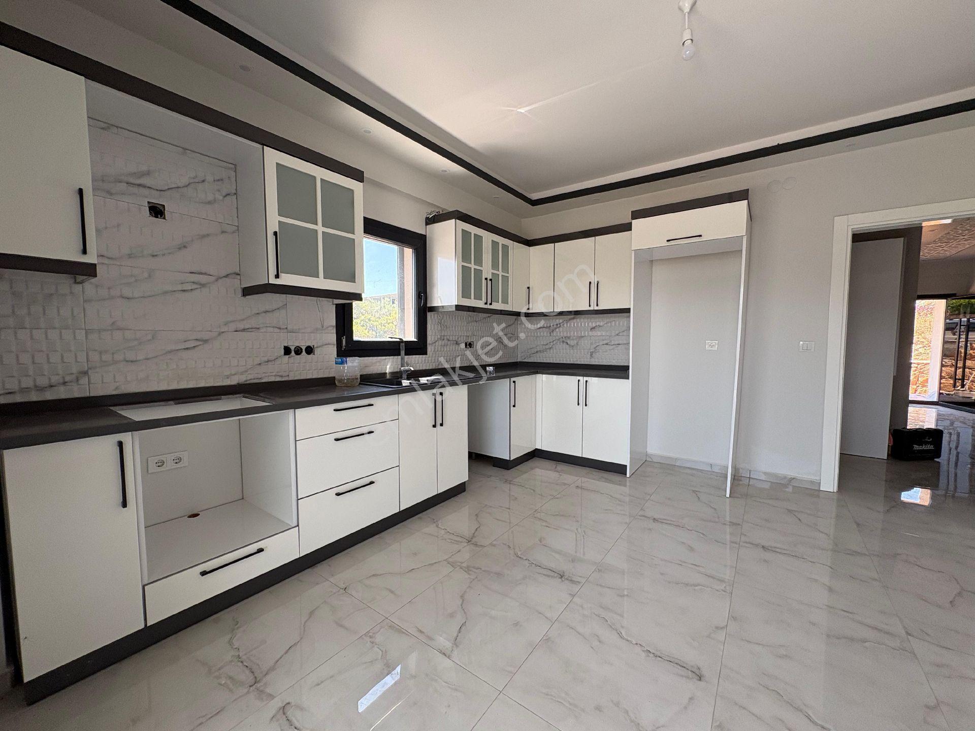 Didim Yeşiltepe'de 700 M² Arsa İçinde Havuzlu Tam Müstakil Villa! - Görsel 6
