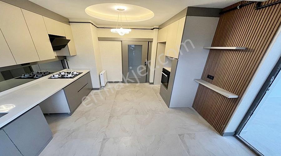 Yenikent Emlak'tan Giyinme Odalı Kombi Petek Takılı Full+full - Görsel 41