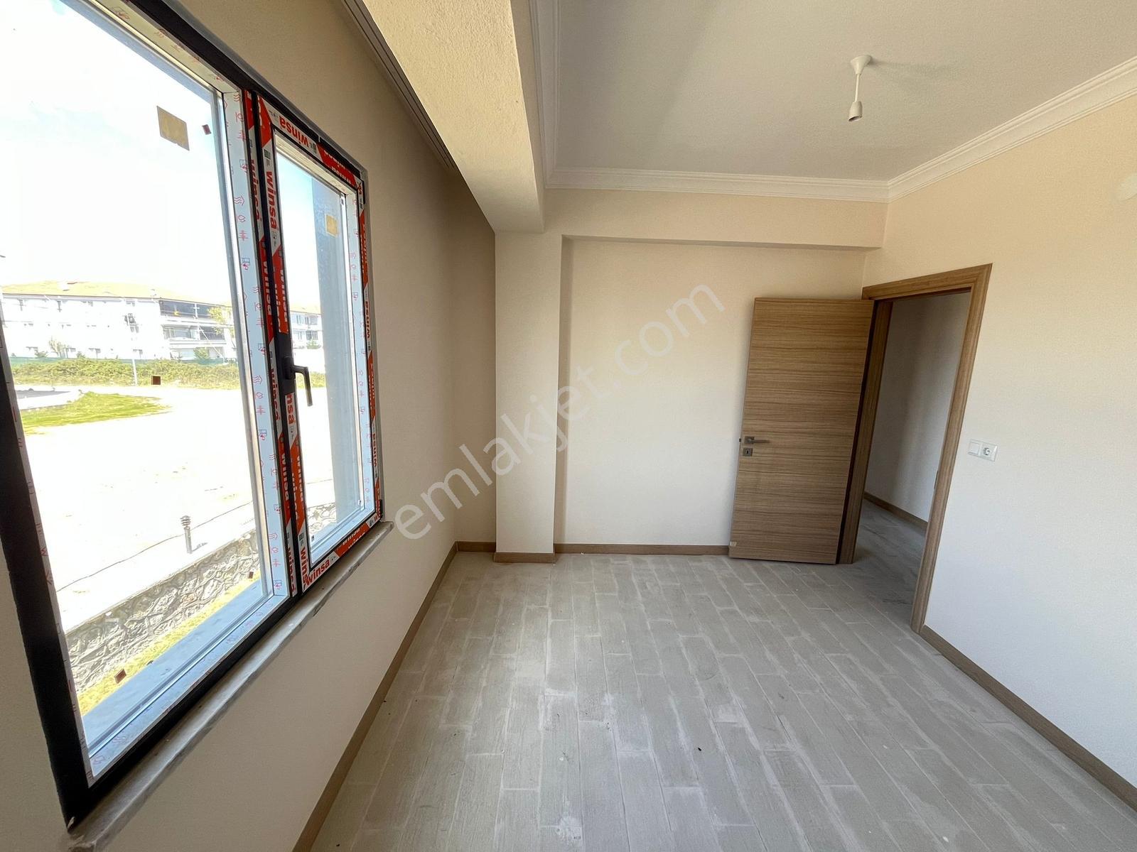 Arslan İnşaat Oturuma Hazır Havuzlu Sitede 2+1 Yazlık 30 Ay Vade - Görsel 5
