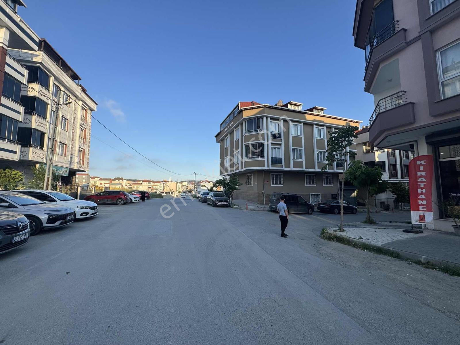 Mavigöl Mh Cumhuriyet Caddesinde Kiralık 100m2 Dükkan Cadde Üstü - Görsel 2
