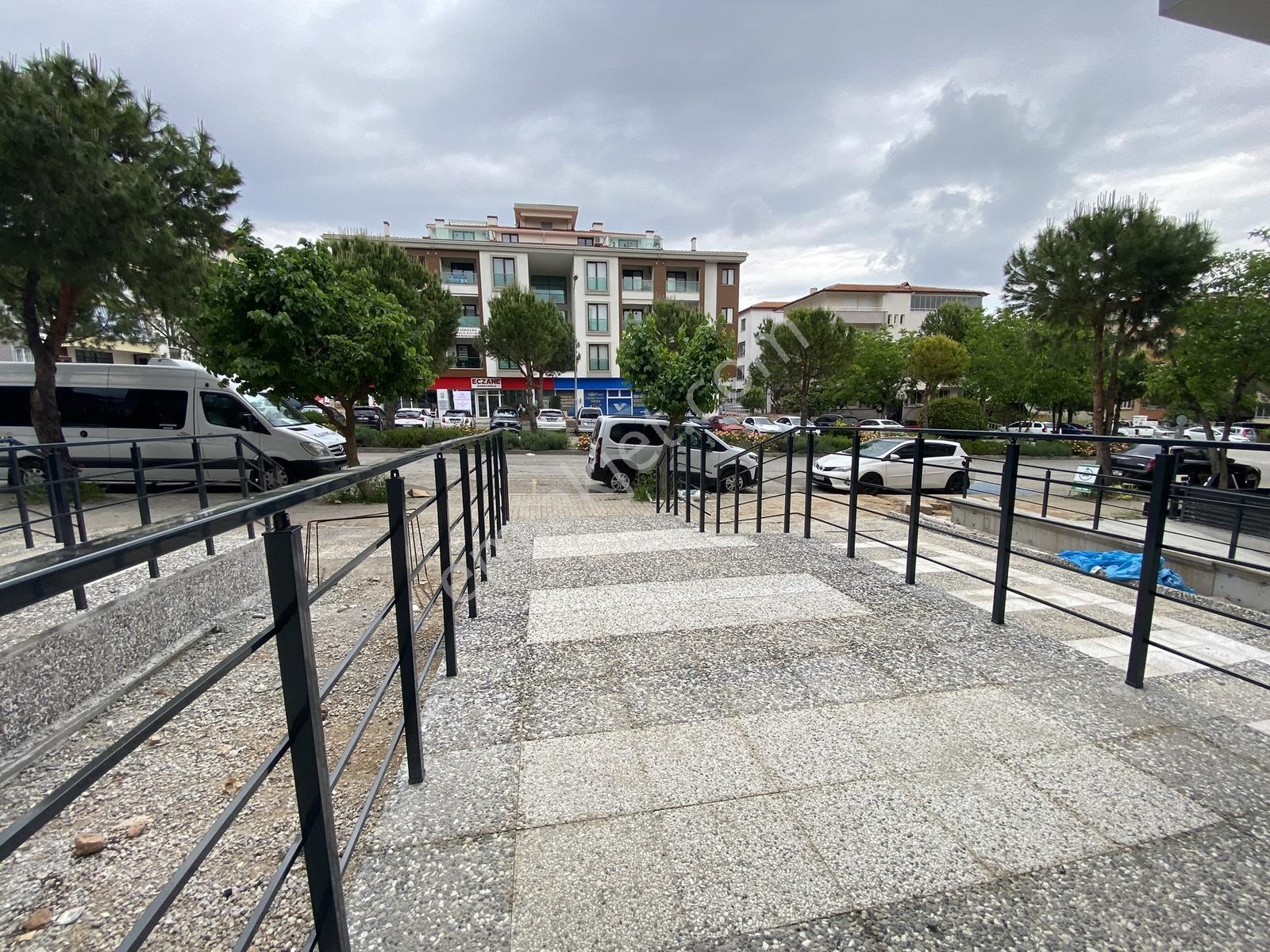 Lobby Fortis'ten Kınıklı'da 68 M² Kiralık Dükkan - Görsel 4