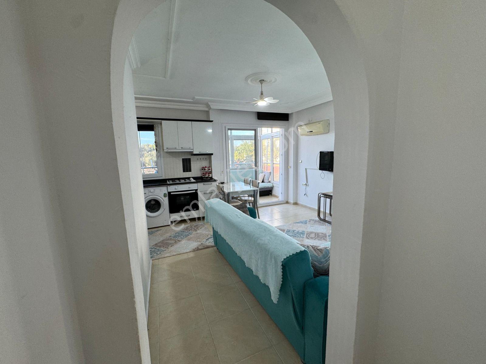 Didim Merkezde Eşyalı 1+1 Site Dairesi - Krediye Uygun - Görsel 22