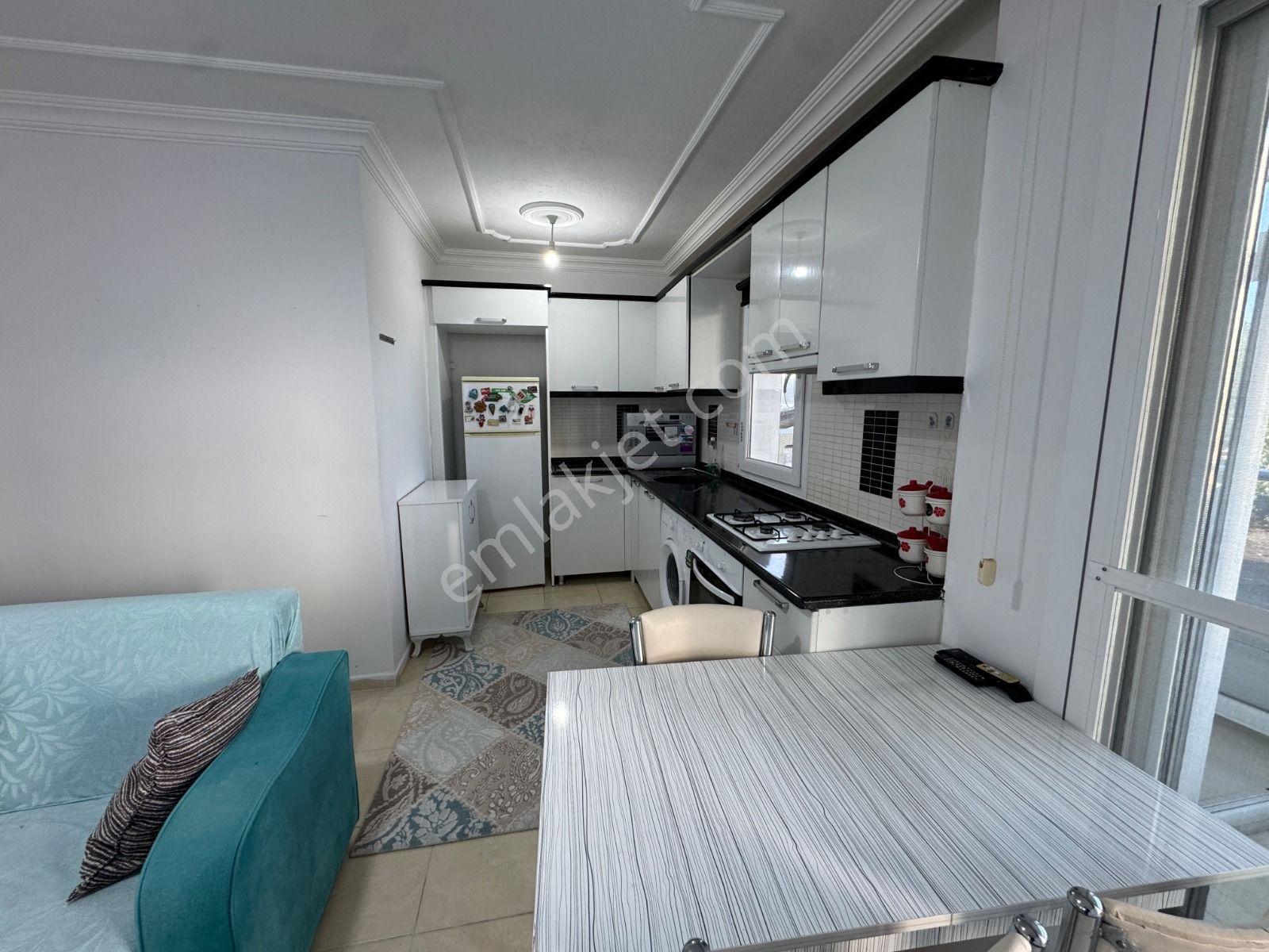Didim Merkezde Eşyalı 1+1 Site Dairesi - Krediye Uygun - Görsel 6