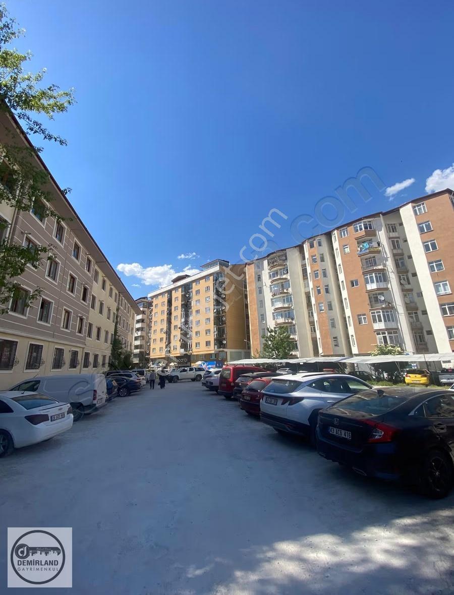 Demirland'dan Satılık Şehir Merkezinde 1.166 M² Emsalsiz Arsa
