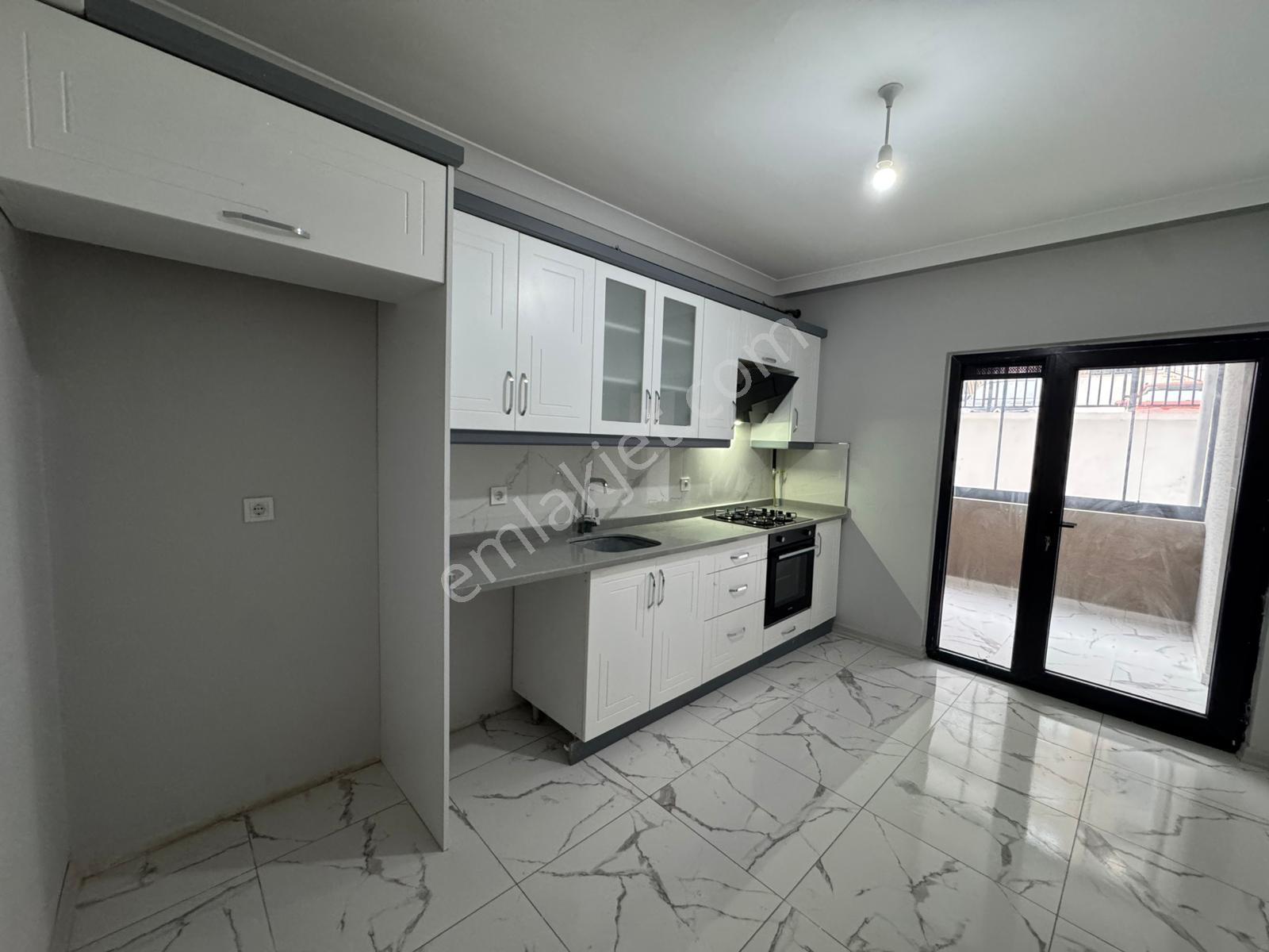 Merpa Emlak'tan İstasyon Mah'de Butik Site İçerisinde Kiralık Sıfır 2+1 - Görsel 3