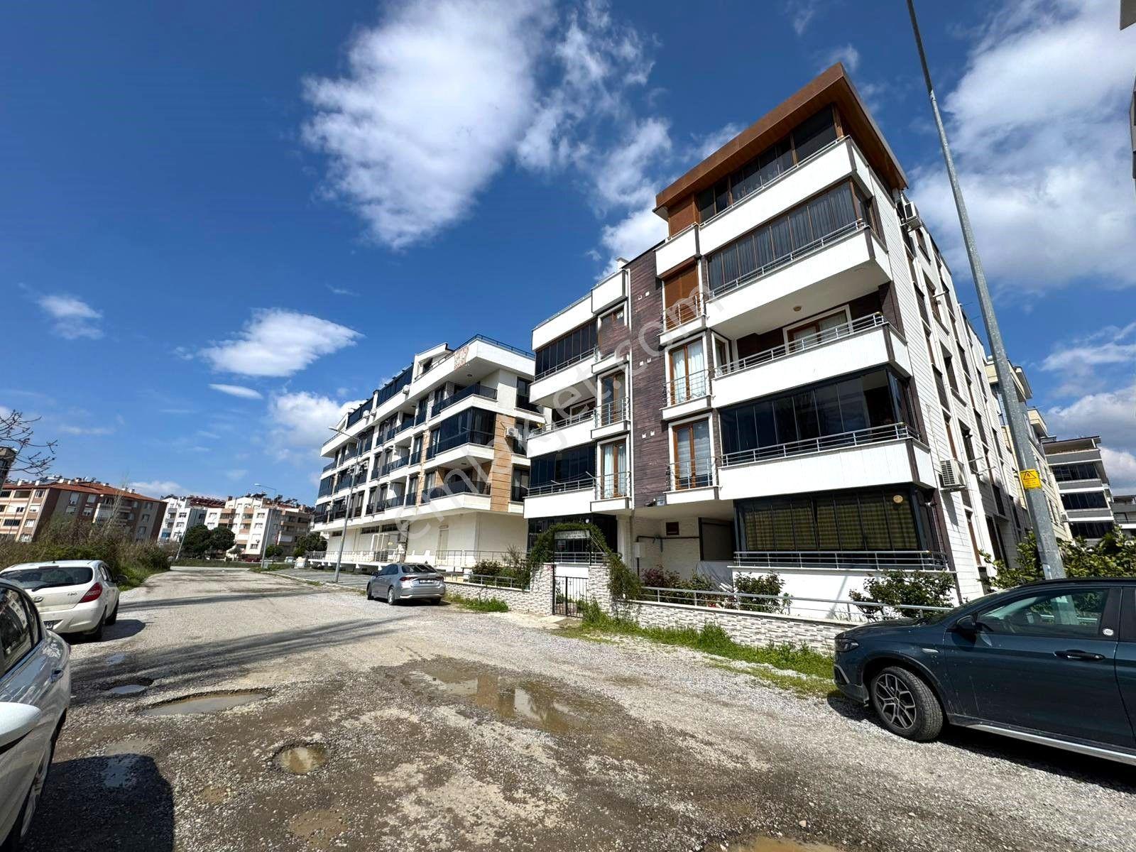 Yüksel'den Altınkumda Çift Teraslı Ebeveyn Banyolu Lux 4+1dublex - Görsel 28