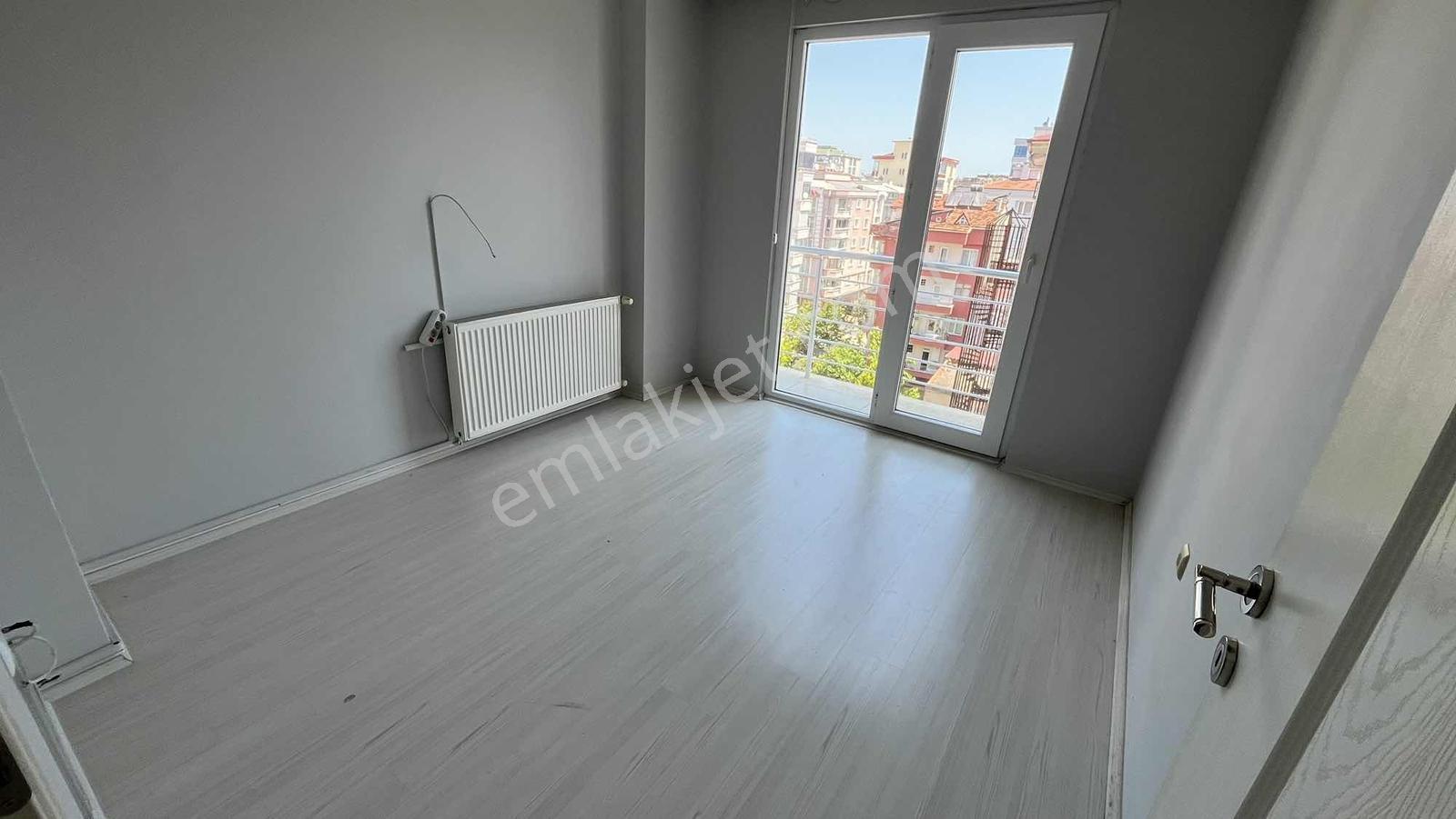 Monopoly Gayrımenkulden Tramvaya 50m Mesafede 3+1 Kiralık Daire - Görsel 3