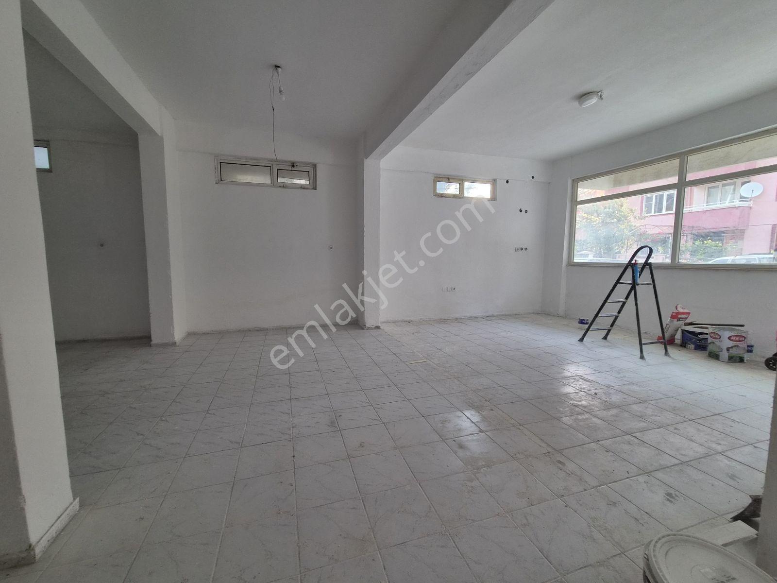 Akçay Yasa Arkası 170 M² Kurumsala Uygun Satılık İş Yeri - Görsel 11