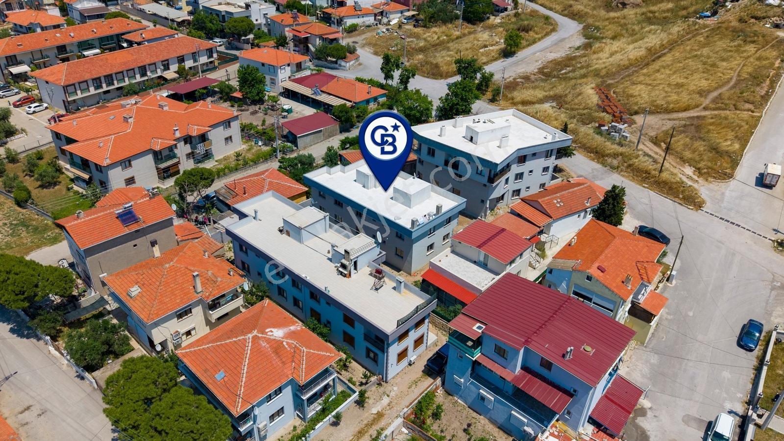 Foça Kazım Dirik Mah. Satılık 2+1 Bahçe Katı Daire - Görsel 17