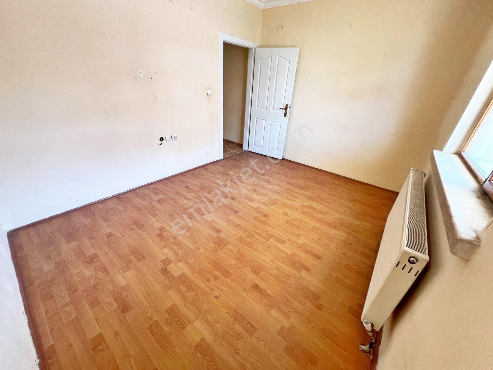 Gamze Emlak'tan Malazgirt'te 125m² Çift Geniş Balkonlu Ara Kat! - Görsel 20