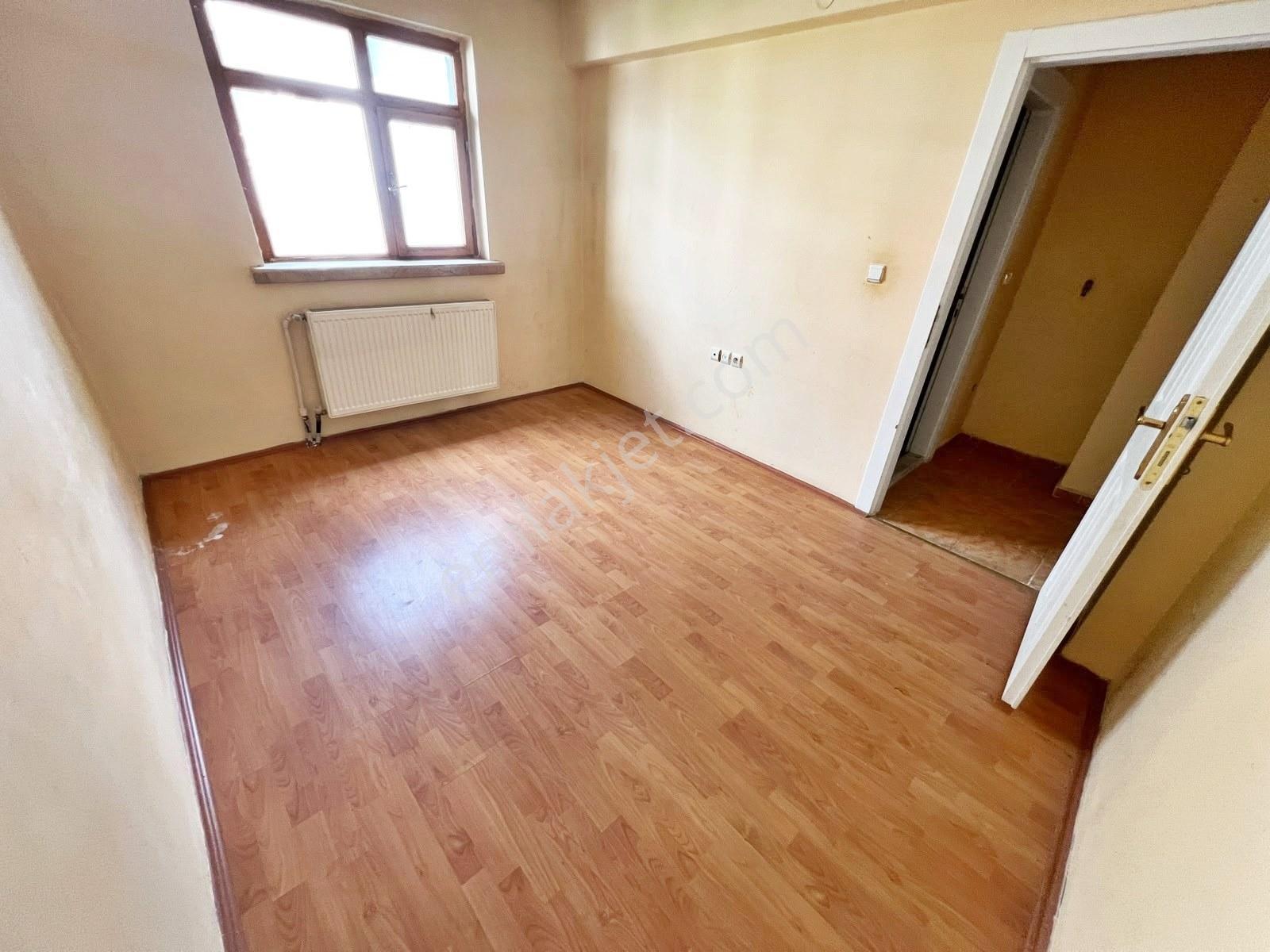 Gamze Emlak'tan Malazgirt'te 125m² Çift Geniş Balkonlu Ara Kat! - Görsel 25