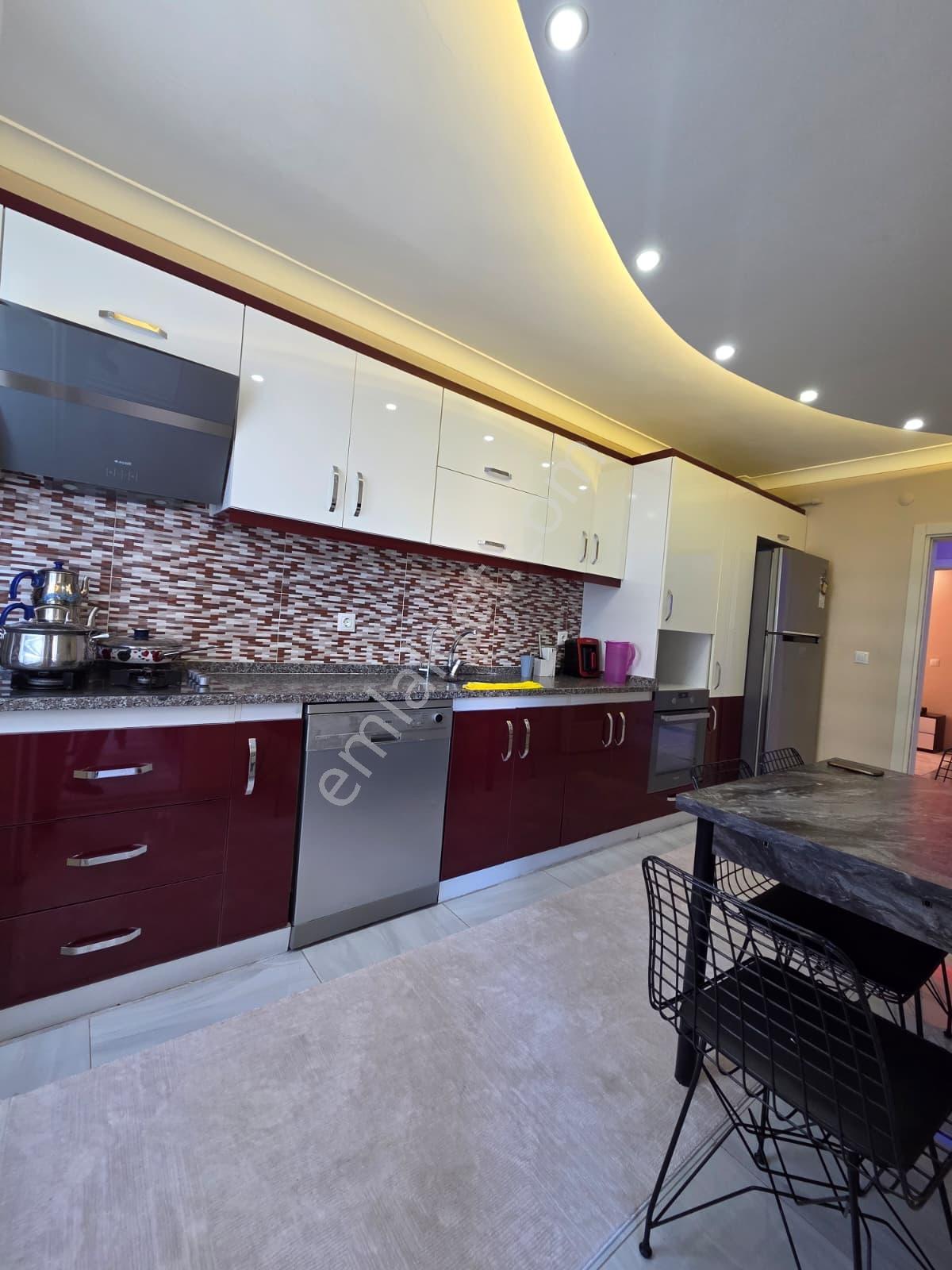 Valley'den Sağlık Mah. Ebeveyn Banyolu 3+1 Satılık Daire!! - Görsel 12