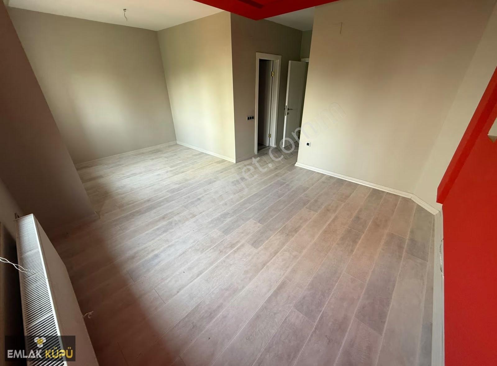 Bağlıcanın Girişinde Mükemmel Konumu İle 4+1 Satılık Villa - Görsel 7